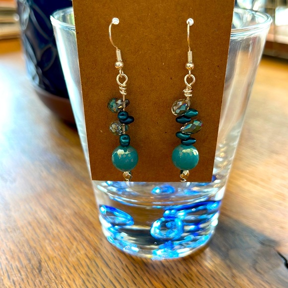 Handcrafted Earrings - Picture 1 of 1
